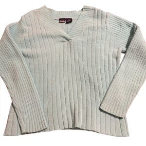 Women's V-Neck Ribbed Sweater - Light blue